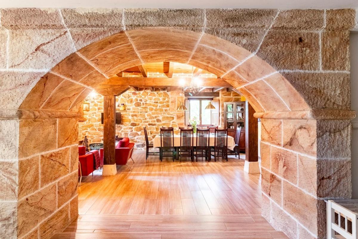 Casa De Pueblo Las Golondrinas De Luena San Miguel de Luena Экстерьер фото