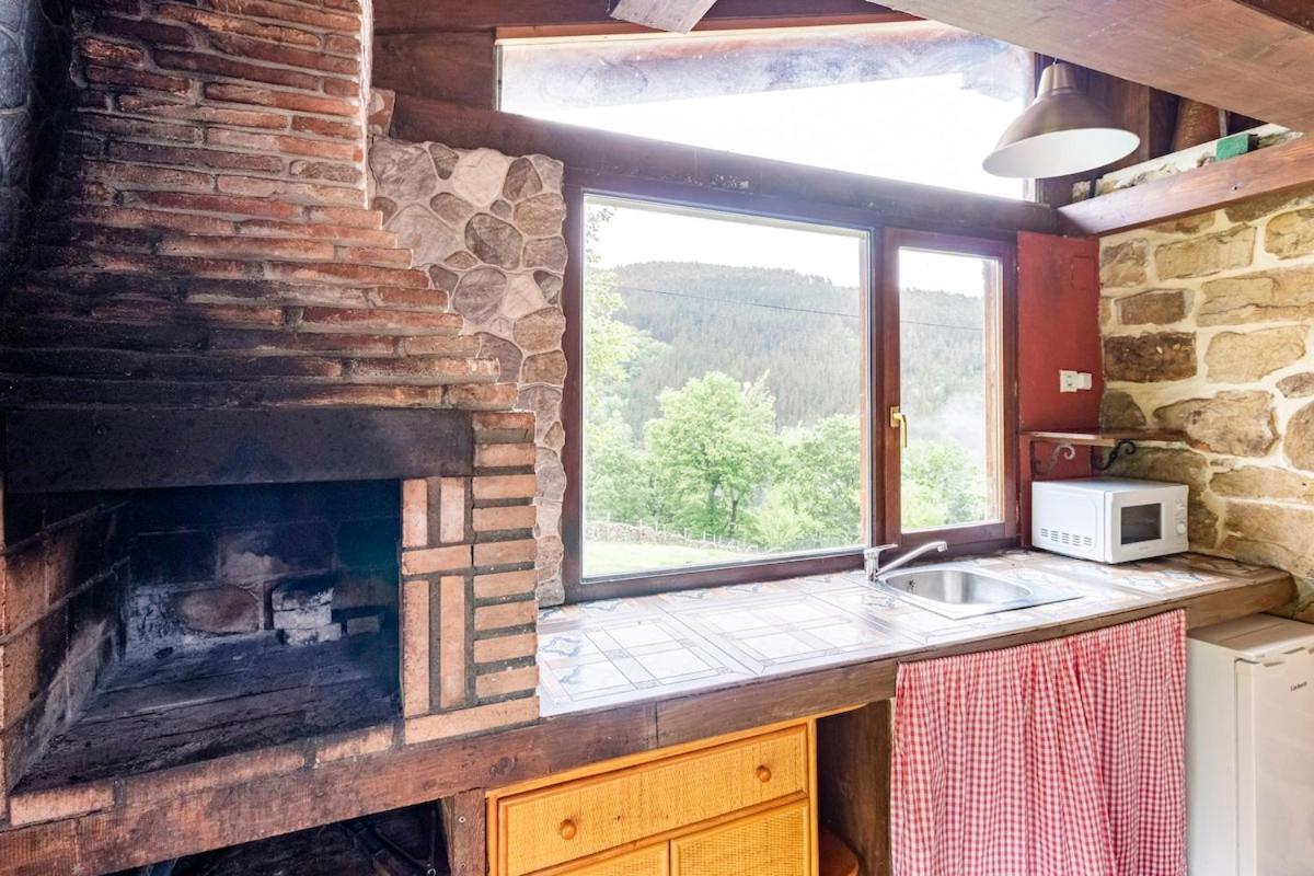 Casa De Pueblo Las Golondrinas De Luena San Miguel de Luena Экстерьер фото