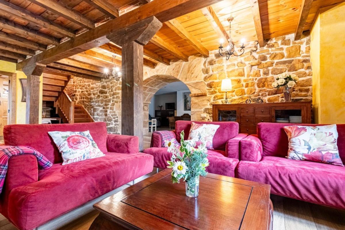 Casa De Pueblo Las Golondrinas De Luena San Miguel de Luena Экстерьер фото