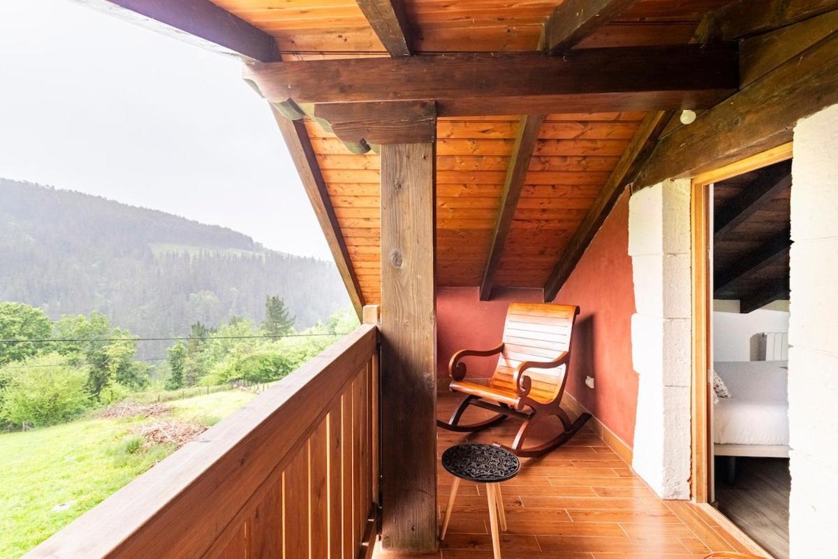 Casa De Pueblo Las Golondrinas De Luena San Miguel de Luena Экстерьер фото